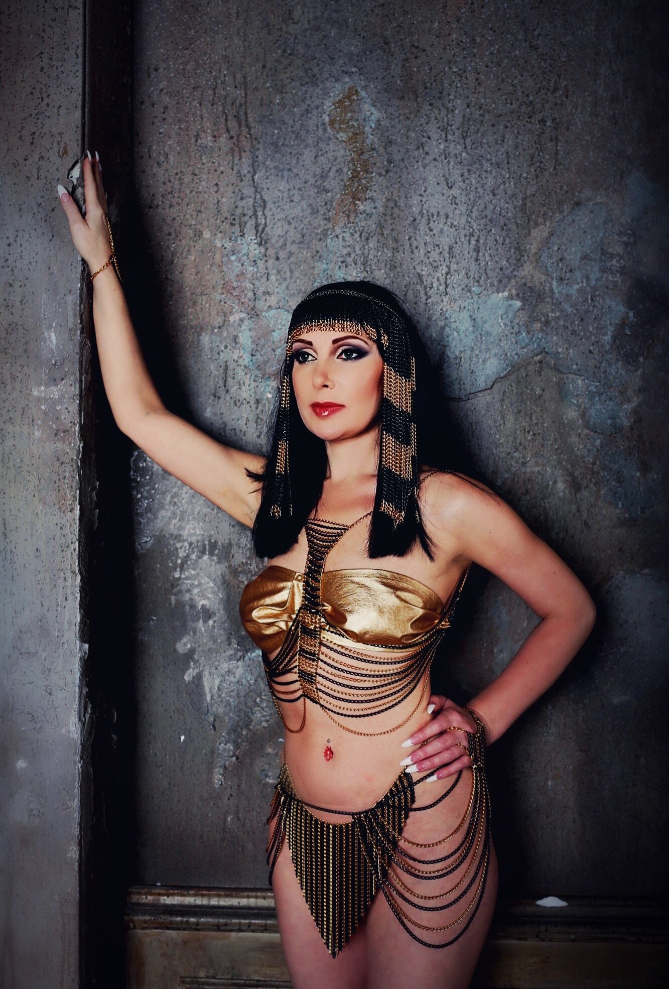 Блондинка Оля из ищет мужчину для секса Блондинка Оля из ищет мужчину для секса