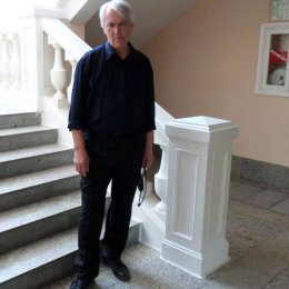 Парень ищет девушку в е Парень ищет девушку в е