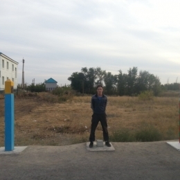 Я парень, ищу девушку, сильный недотрах Я парень, ищу девушку, сильный недотрах