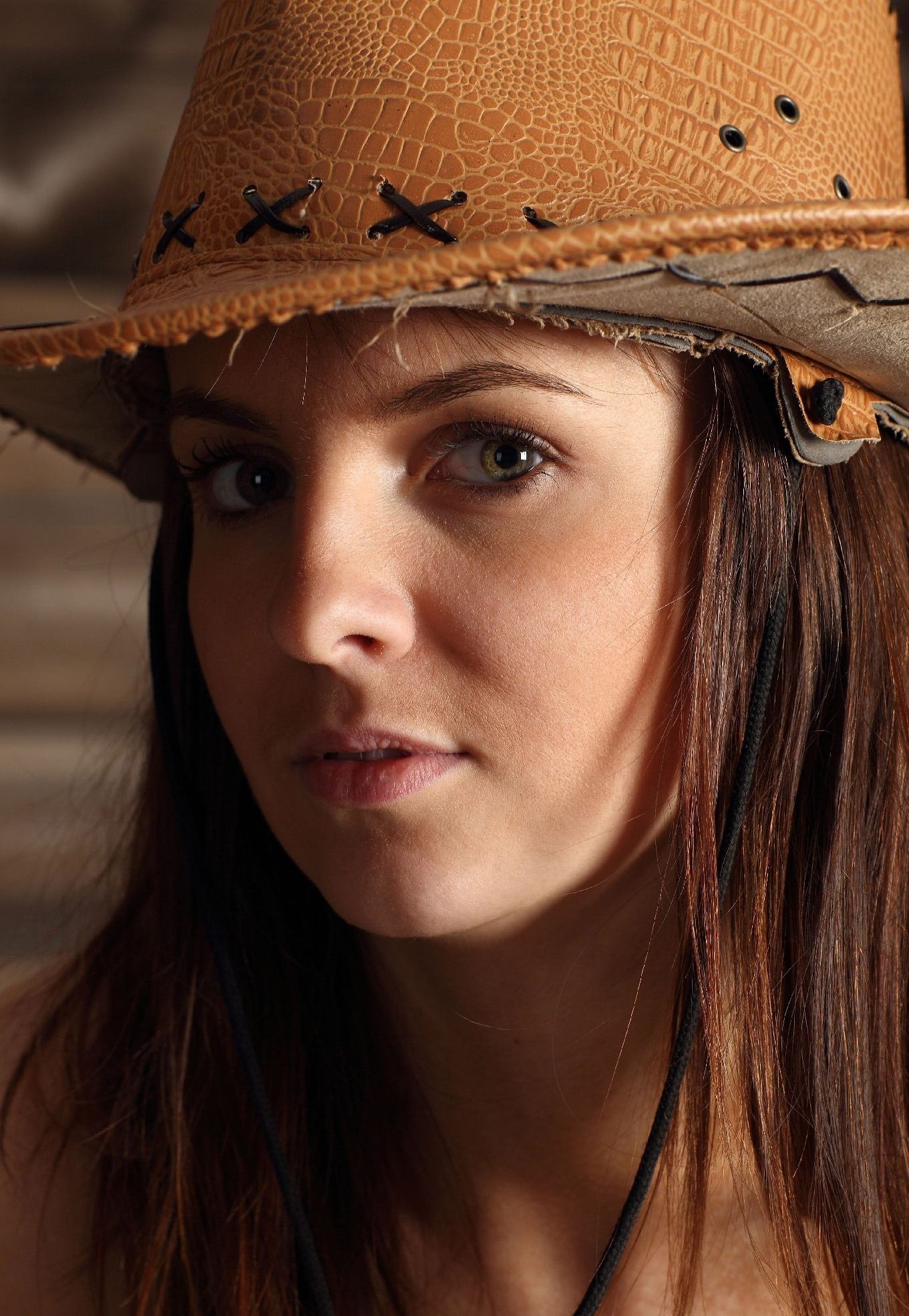 Я именно та девушка, которая подарит тебе море ласки и нежности ищу мужчину в е Я именно та девушка, которая подарит тебе море ласки и нежности ищу мужчину в е